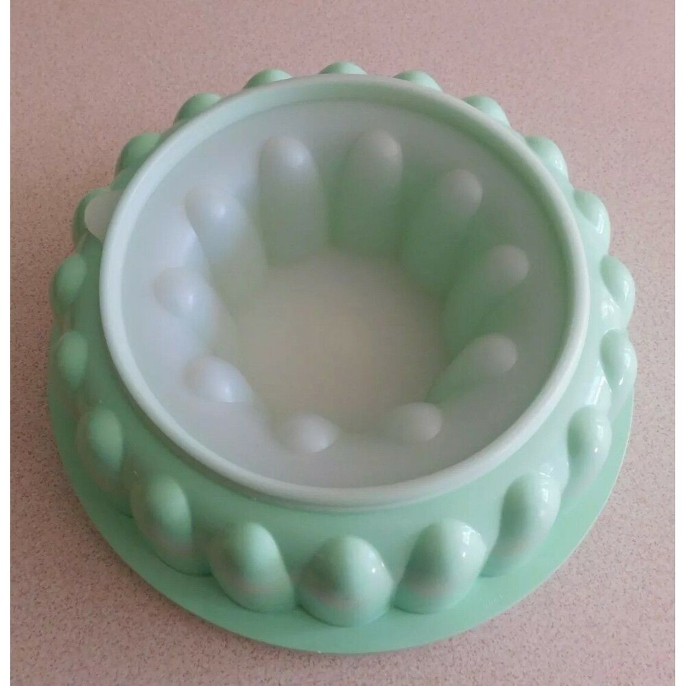 Tupperware Mold 6 Cup Dessert Ring Punch Jello Form Green 1202-1, 1201-9, 1203-4